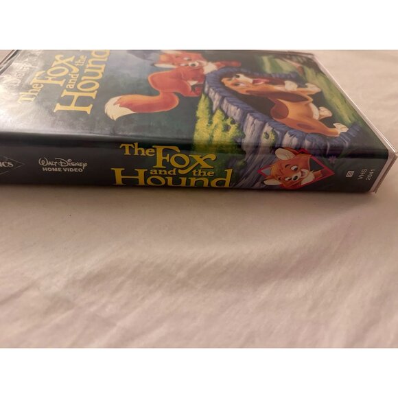 Walt Disney Classics The Fox and The Hound VHS Video Cassette Tape 1994 - Picture 5 of 5